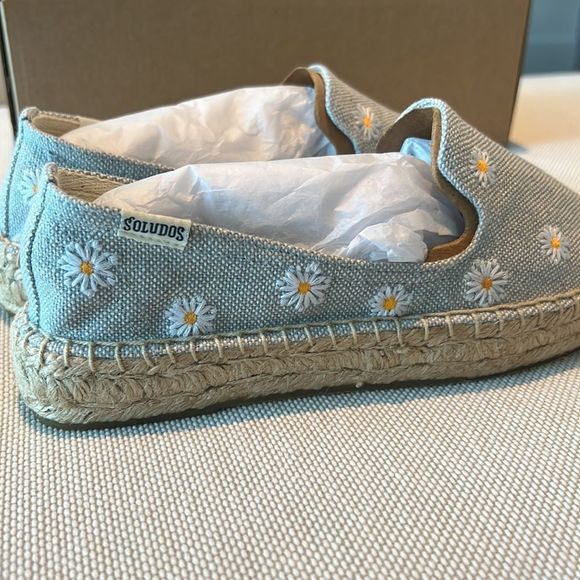 Soludos Daisies Embroidered Espadrilles - Picture 3 of 6